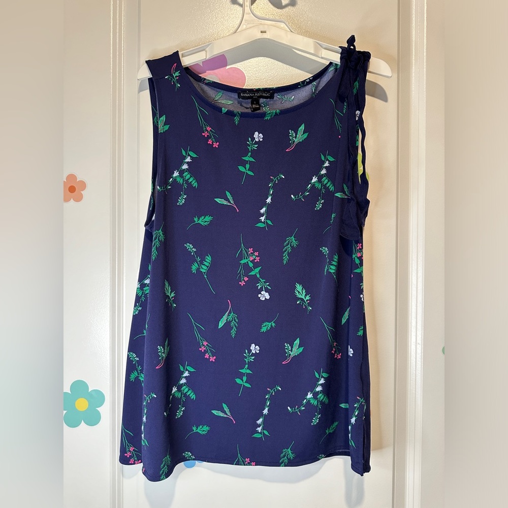 Banana Republic Top